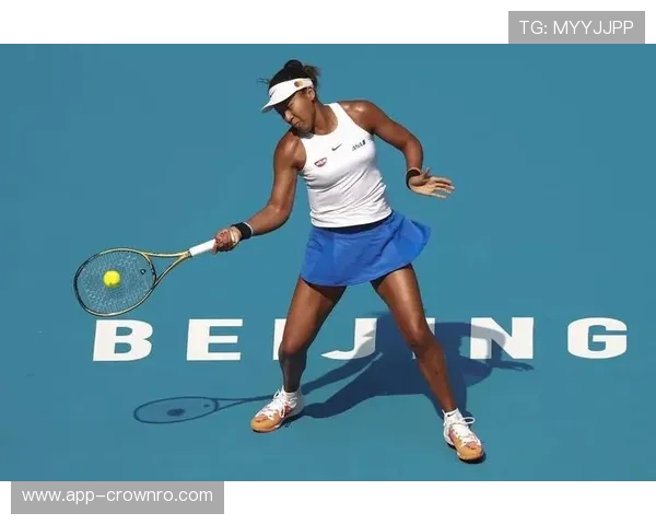 扎伊恩篮下强攻效率提升显著，对比新秀季得分爆发更稳健