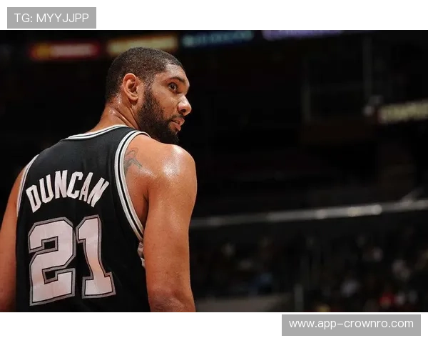 加内特高效防守与中距离投篮提升球队核心影响力