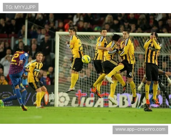 快速任意球的判定与裁判允许条件