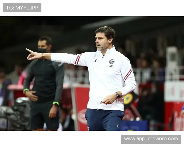 拉莫斯与马奎斯在高强度防守下防线分散趋势分析